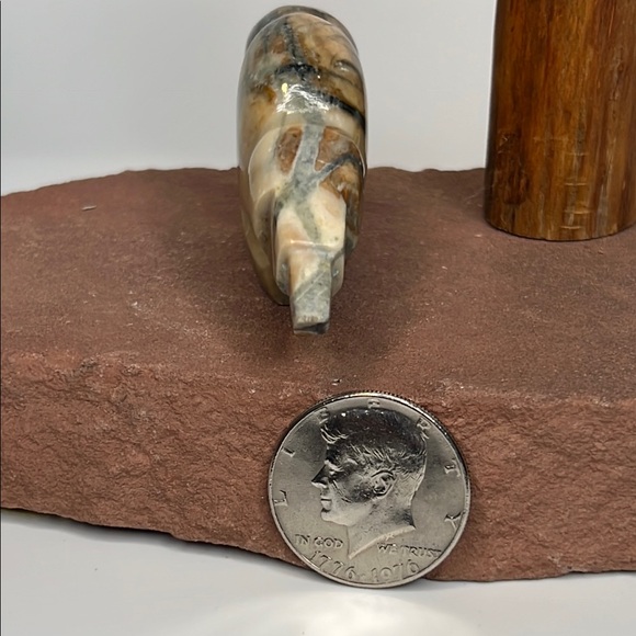 Abstract Picasso Stone Bear Sculpture. - Picture 3 of 4